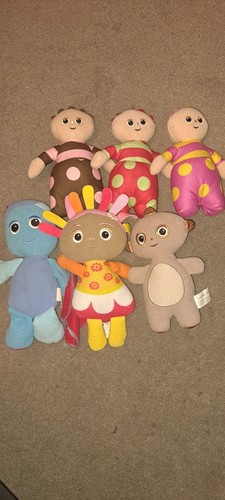 The night garden plush - in,