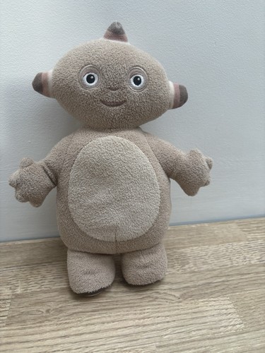 The night garden plush toy - night,